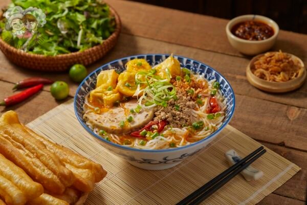 Bún riêu giò