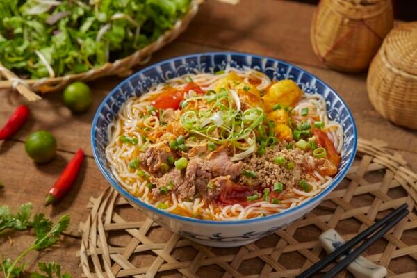 Bún riêu bò